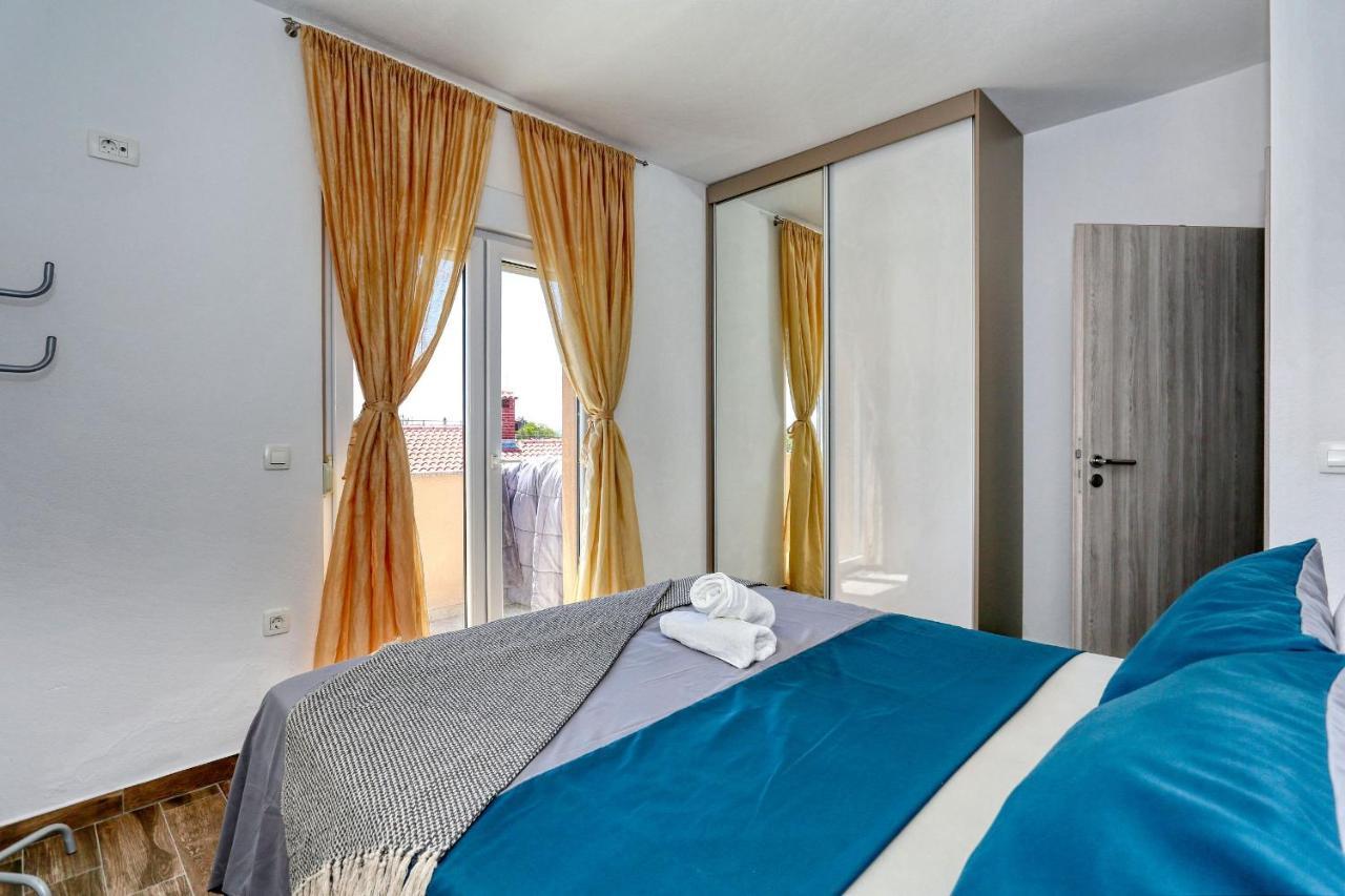 Apartment Zanic Задар Экстерьер фото